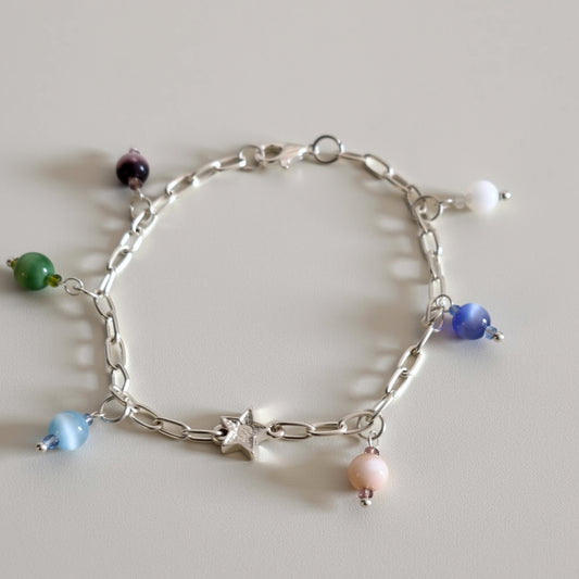 Silver bracelet with cats eye glass colorful beads