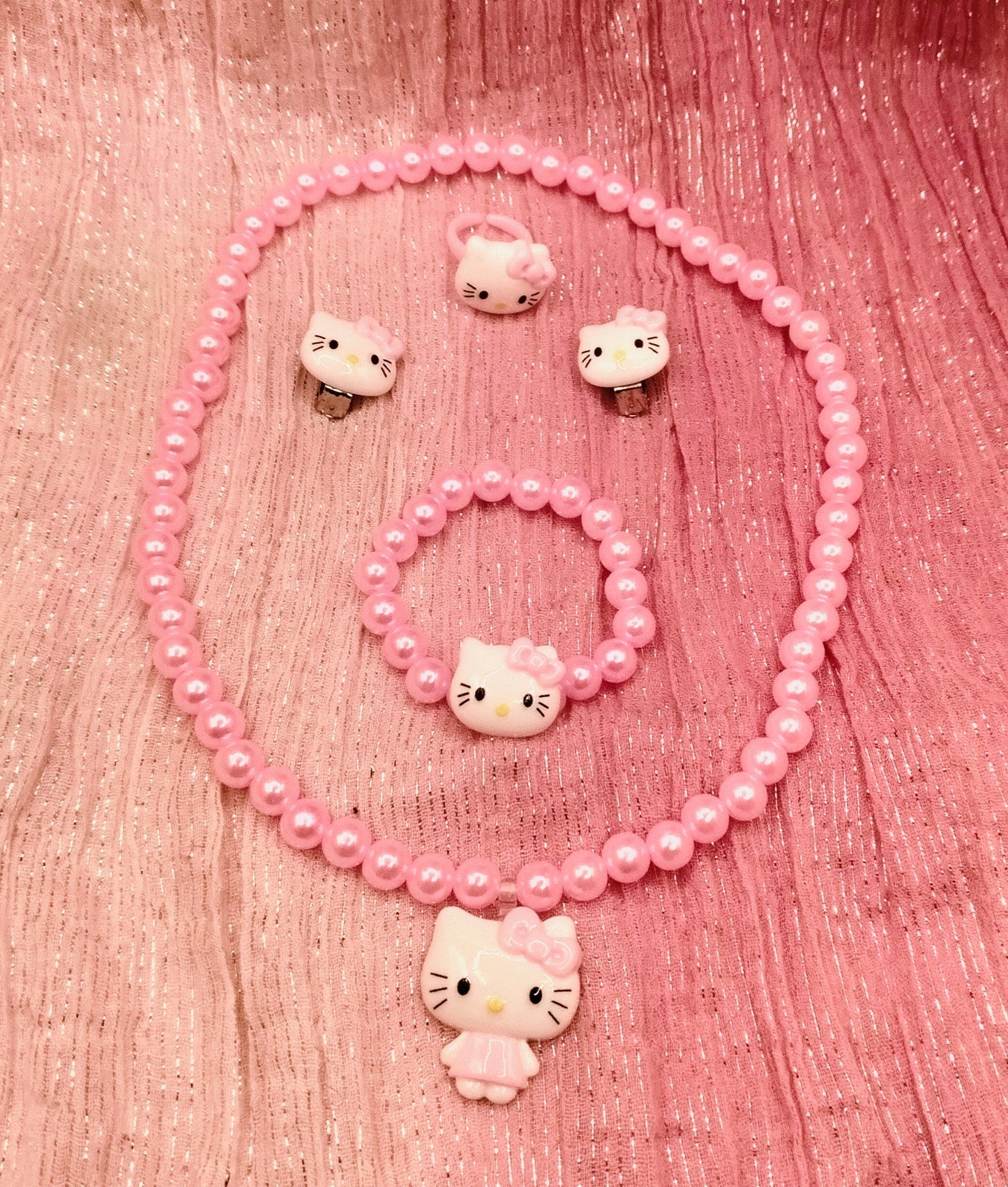 Hello Kitty Pink Pearl Jewellery Set
