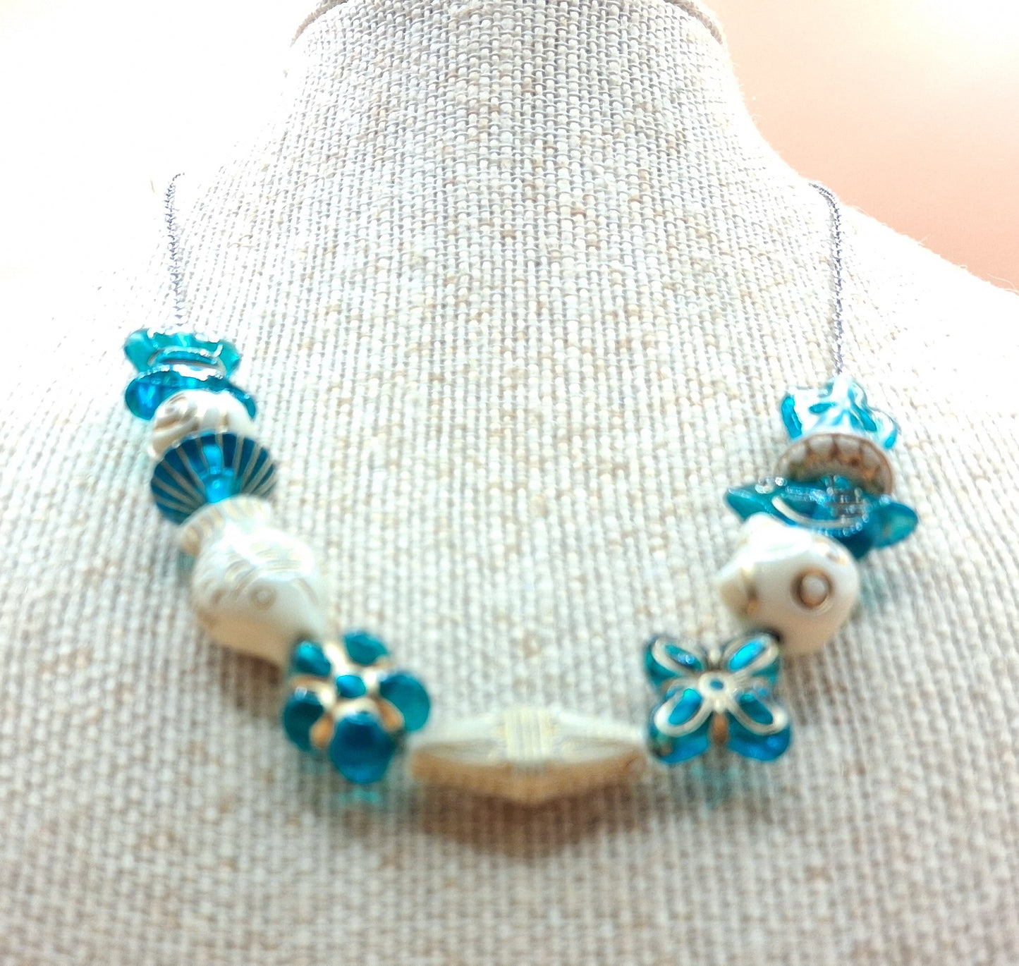 Vintage-Inspired Baroque Blue & White Resin Bead Necklace - with gold Detailing